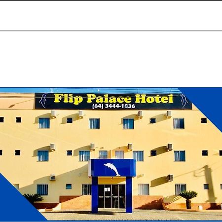 Flip Palace Hotel Buriti Alegre Luaran gambar